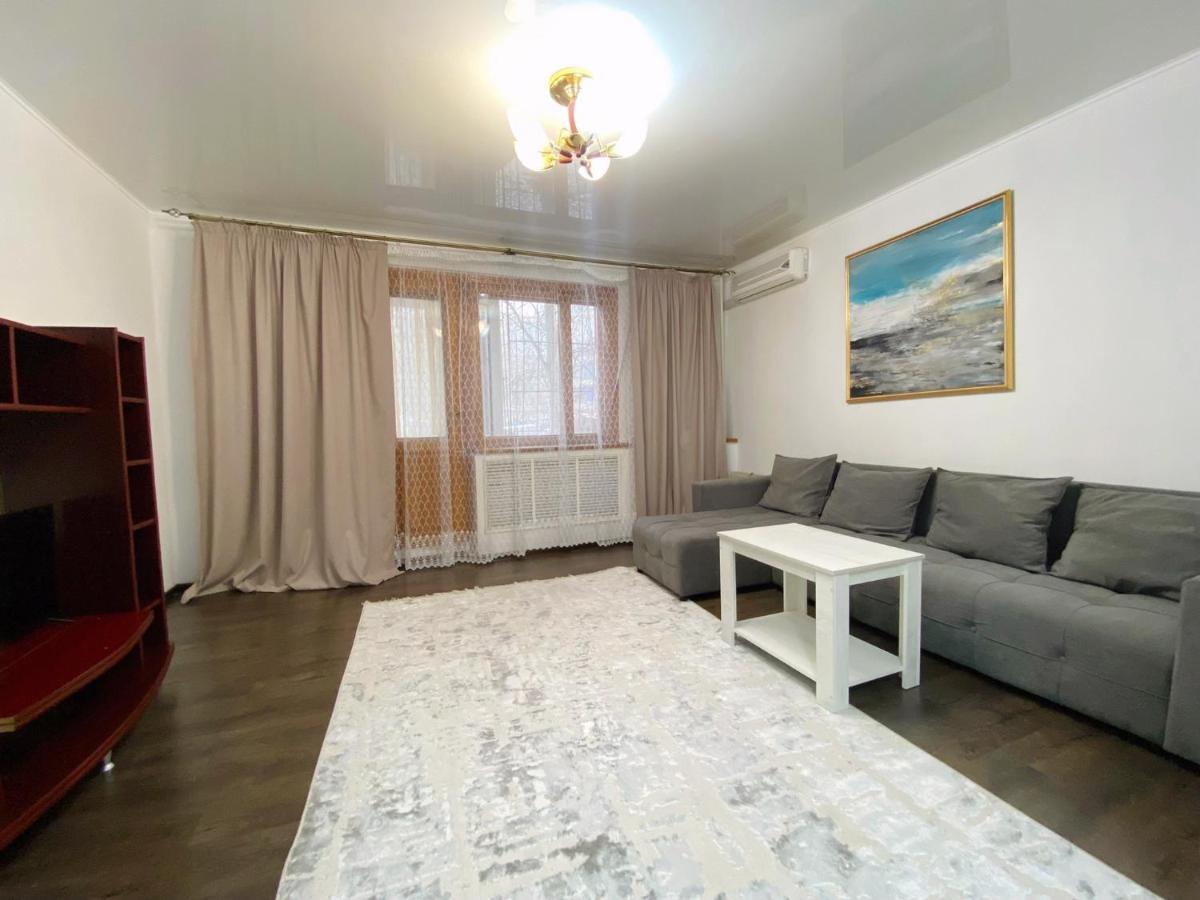 Comfortable Apartment, Samal 2 Almatı Dış mekan fotoğraf